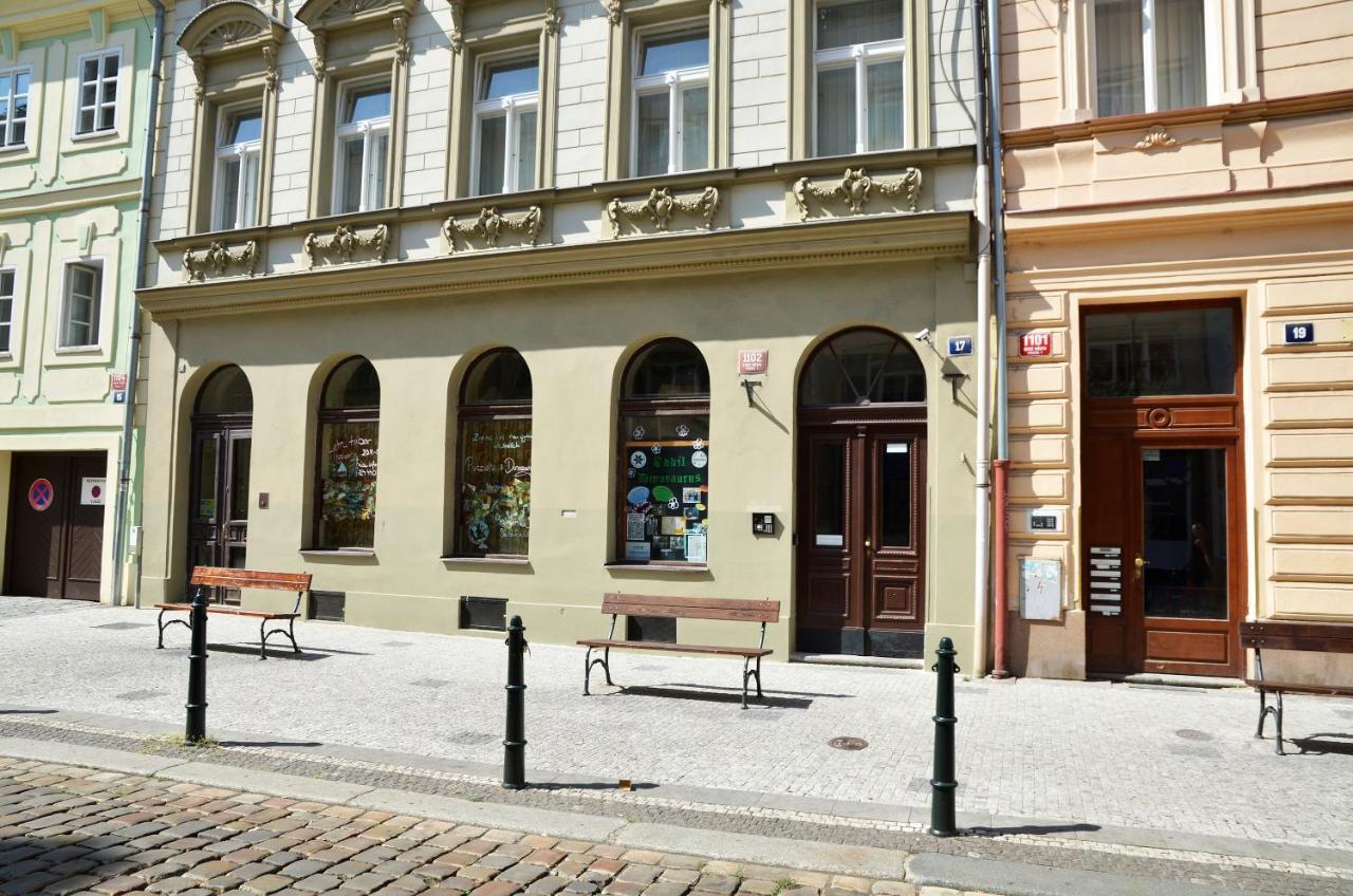 A Pousada The Republic Garden Praga Exterior foto